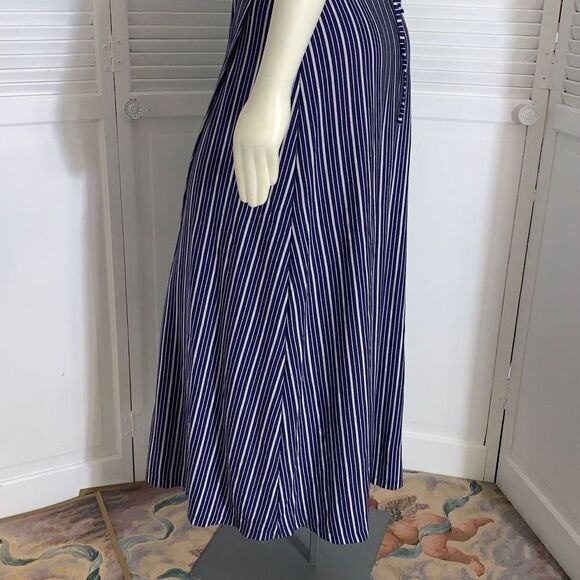 NWOT Navy Striped Jersey Knit Wrap Maxi Dress Medium - Picture 11 of 16
